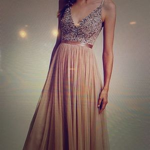 Anthropologie Avery Dress. Size 2. Color: Blush